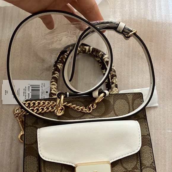 COACH Mini Pepper Crossbody In Signature Canvas C7227 - Picture 6 of 11